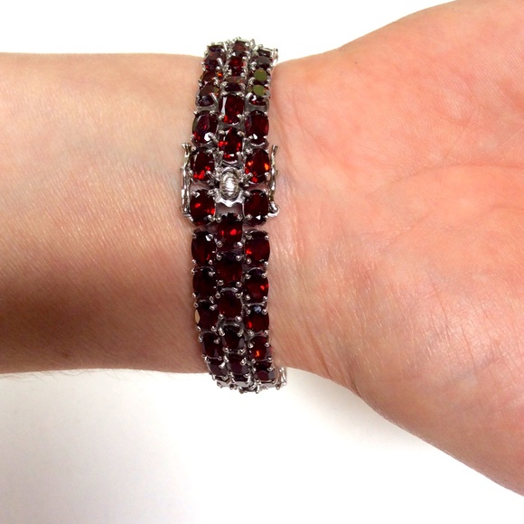 Dee Berkley Sterling Silver Red Garnet Bracelet - Picture 2 of 7